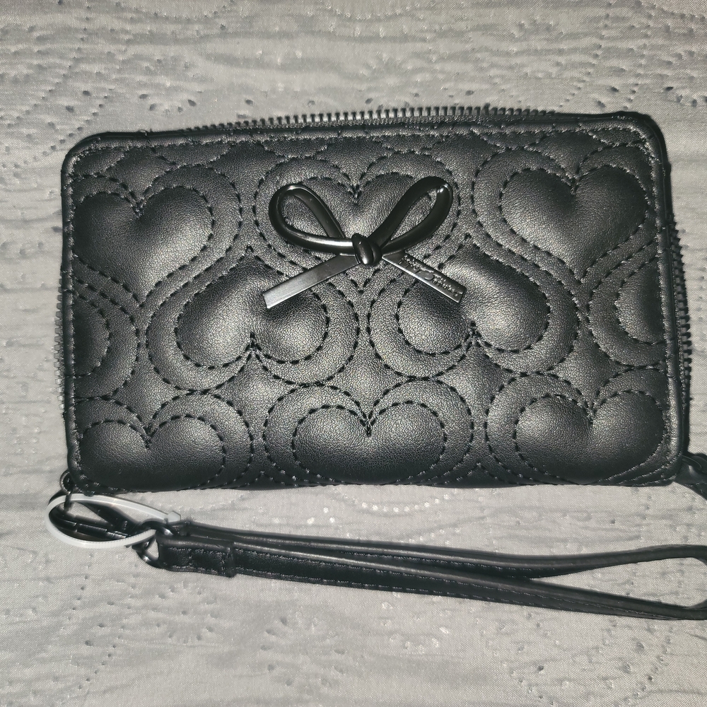 Betsey Johnson Black Quilted Women's Wristlet